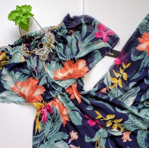 Lulus Infinite Love Floral Tropical Print Off Shoulder Ruffle Maxi Dress XS NWT - Picture 2 of 8